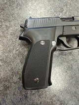 SIG SAUER P226 - 6 of 7