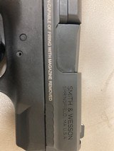 SMITH & WESSON M&P 9 SHIELD - 4 of 8