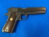 COLT 1911 GOVERNMENT - 1 of 2