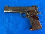 COLT 1911 GOVERNMENT - 1 of 2