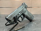 SMITH & WESSON m&p shield 40 - 3 of 3