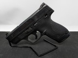 SMITH & WESSON m&p shield 40 - 2 of 3