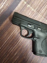 SMITH & WESSON M&P 9 SHIELD - 4 of 5