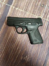 SMITH & WESSON M&P 9 SHIELD - 1 of 5