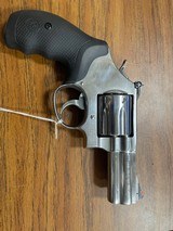 SMITH & WESSON 686 PLUS - 1 of 5