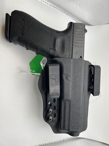 GLOCK 17 GEN 4 - 2 of 6