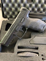 HECKLER & KOCH VP9 - 3 of 4