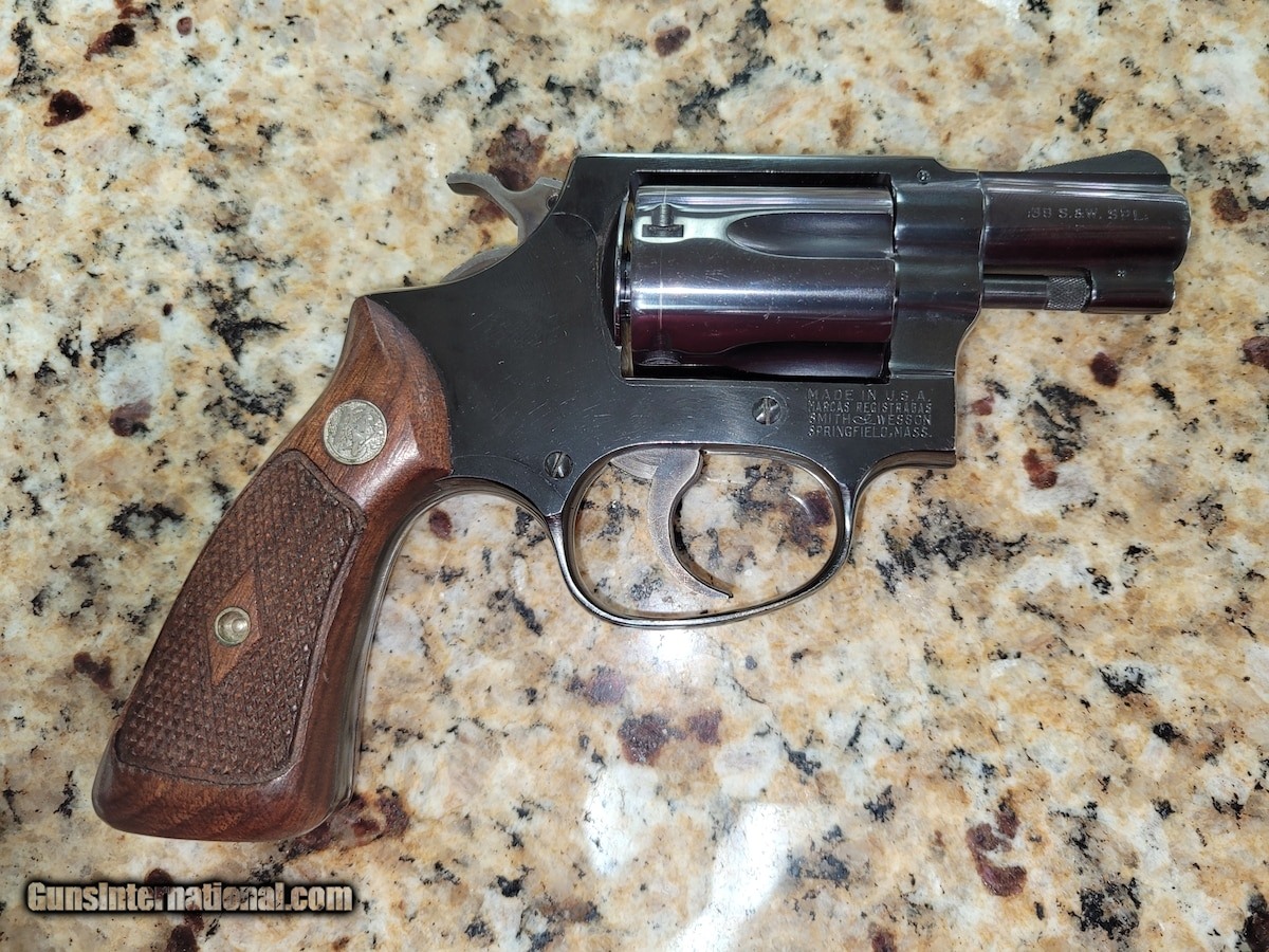 SMITH & WESSON 36