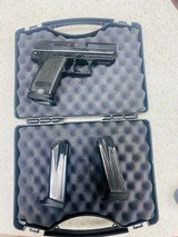 HECKLER & KOCH USP 40 COMPACT - 2 of 2