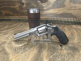 SMITH & WESSON 617-6 - 1 of 4