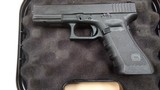 GLOCK 22 G22 GEN 4 .40 (Night Sights) POLICE TRADE IN - 2 of 3