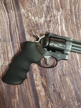 RUGER GP100 - 5 of 6
