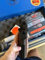 COLT 1911 GOVERNMENT .45 ACP - 3 of 4