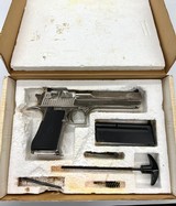 IMI Desert Eagle - 6 of 7