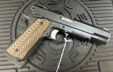DAN WESSON SPECIALIST - 1 of 3