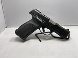 RUGER SR9 - 1 of 4