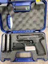 SMITH & WESSON M&P 9 - 1 of 3