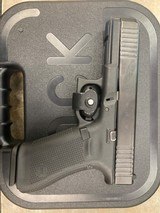 GLOCK 22 Gen 5 - 2 of 7