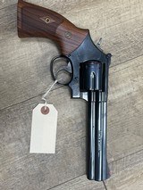 SMITH & WESSON 586 CLASSIC - 3 of 3