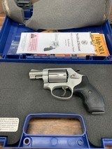 SMITH & WESSON 637-2 - 5 of 7