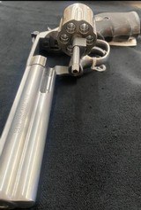 SMITH & WESSON 686 PLUS - 3 of 5