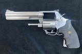 SMITH & WESSON 686 PLUS - 2 of 5