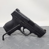 SMITH & WESSON M&P 9 - 3 of 5