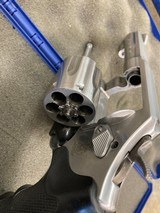 SMITH & WESSON 64-8 - 2 of 7