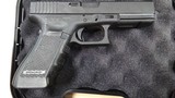GLOCK 22 G22 GEN 4 .40 (Night Sights) POLICE TRADE IN - 1 of 3