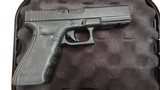 GLOCK 22 G22 GEN 4 .40 (Night Sights) POLICE TRADE IN - 1 of 3
