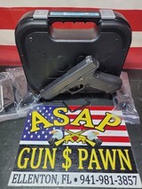 Glock G22 Gen 4 - 1 of 6