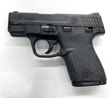 SMITH & WESSON M&P SHIELD - 2 of 4