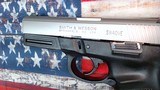 SMITH & WESSON SW40VE - 5 of 5