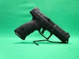 BERETTA APX - 2 of 6