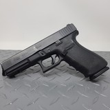 GLOCK 21 GEN 4 .45 (Night Sights) POLICE TRADE IN - 1 of 5