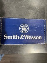 SMITH & WESSON M&P40 SHIELD - 3 of 4