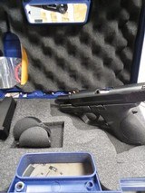SMITH & WESSON M&P 9C - 1 of 3