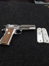 COLT 1911 GOVERNMENT CHROME - 2 of 4