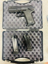HECKLER & KOCH H&K USP .40 COMPACT RH - 1 of 2
