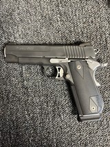 SIG SAUER 1911 CARRY FASTBACK NIGHTMARE - 1 of 6