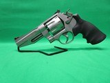 SMITH & WESSON 627-5 - 3 of 7