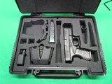 SPRINGFIELD ARMORY XDM-40 COMPACT 3.8 - 2 of 8