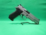 SIG SAUER P220 Elite - 2 of 7