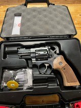 RUGER GP100 - 1 of 3