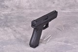 GLOCK 22 G22 Gen 4 w/ Night Sights - 3 of 3