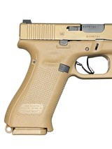 GLOCK 19 G19x FDE - 3 of 4