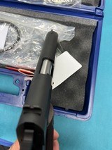 COLT 1911 GOVERNMENT 38 SUPER SERIES 70 NO ROLLMARKS - 2 of 2