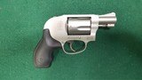 SMITH & WESSON 638 - 2 of 5