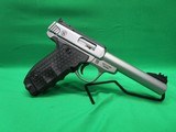 SMITH & WESSON SW22 VICTORY - 3 of 6