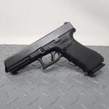 GLOCK 22 G22 GEN 4 .40 (Night Sights) POLICE TRADE IN - 1 of 5